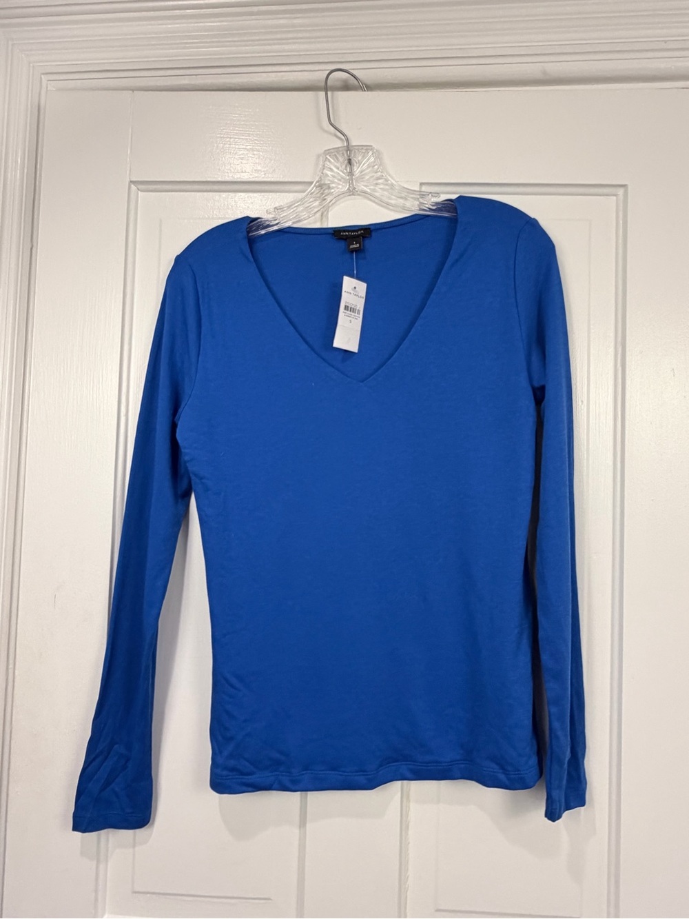 Ann Taylor Royal Blue V-Neck Long Sleeve Top